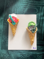 Charger l'image dans la galerie, Duo de cornets-Tableau Sculpture-Sculpté et peint à la main