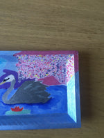 Charger l'image dans la galerie, Le lac des cygnes-Plateau personnalisé à la main