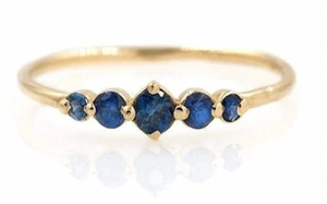 Intrigante-Bague pierres bleues-Argent 925-Oxyde de zirconium.